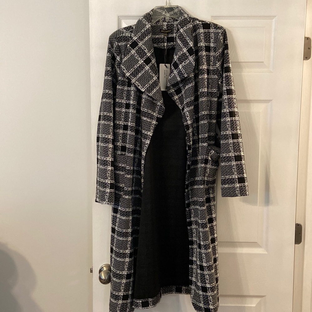 Shinestar long sweater length 43” bust 40” brand new beautiful size M